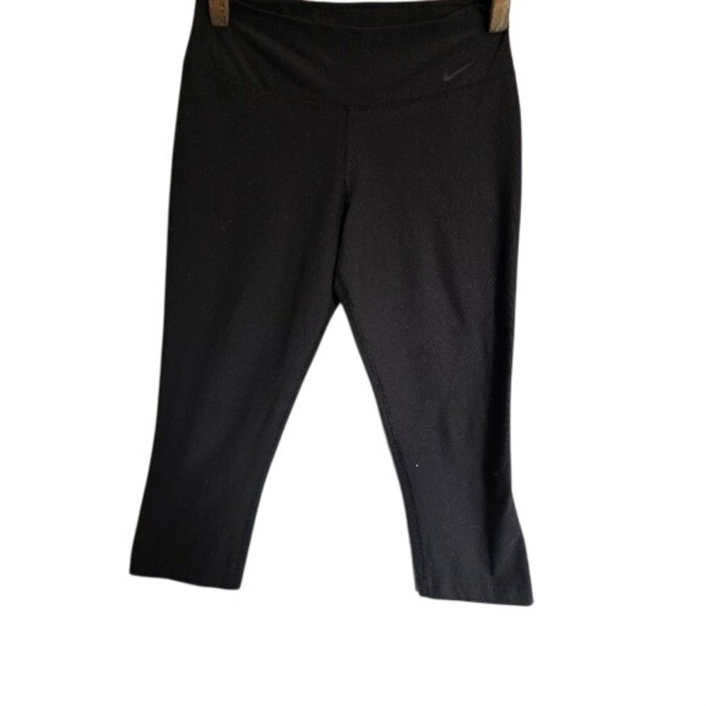 Nike Womens Dri-FIT Legend Cropped Leggings Black Athletic Pants 849994-010 M‎